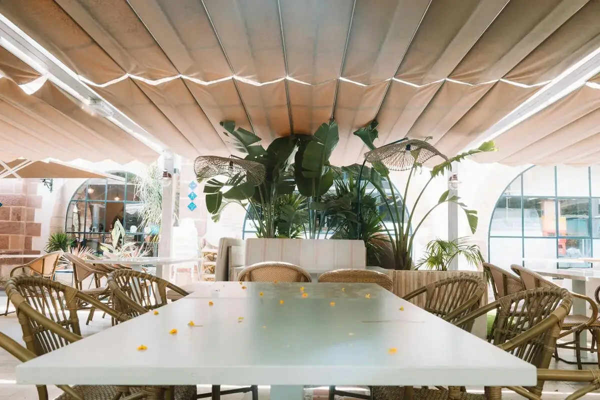 Retractable Fabric Roof