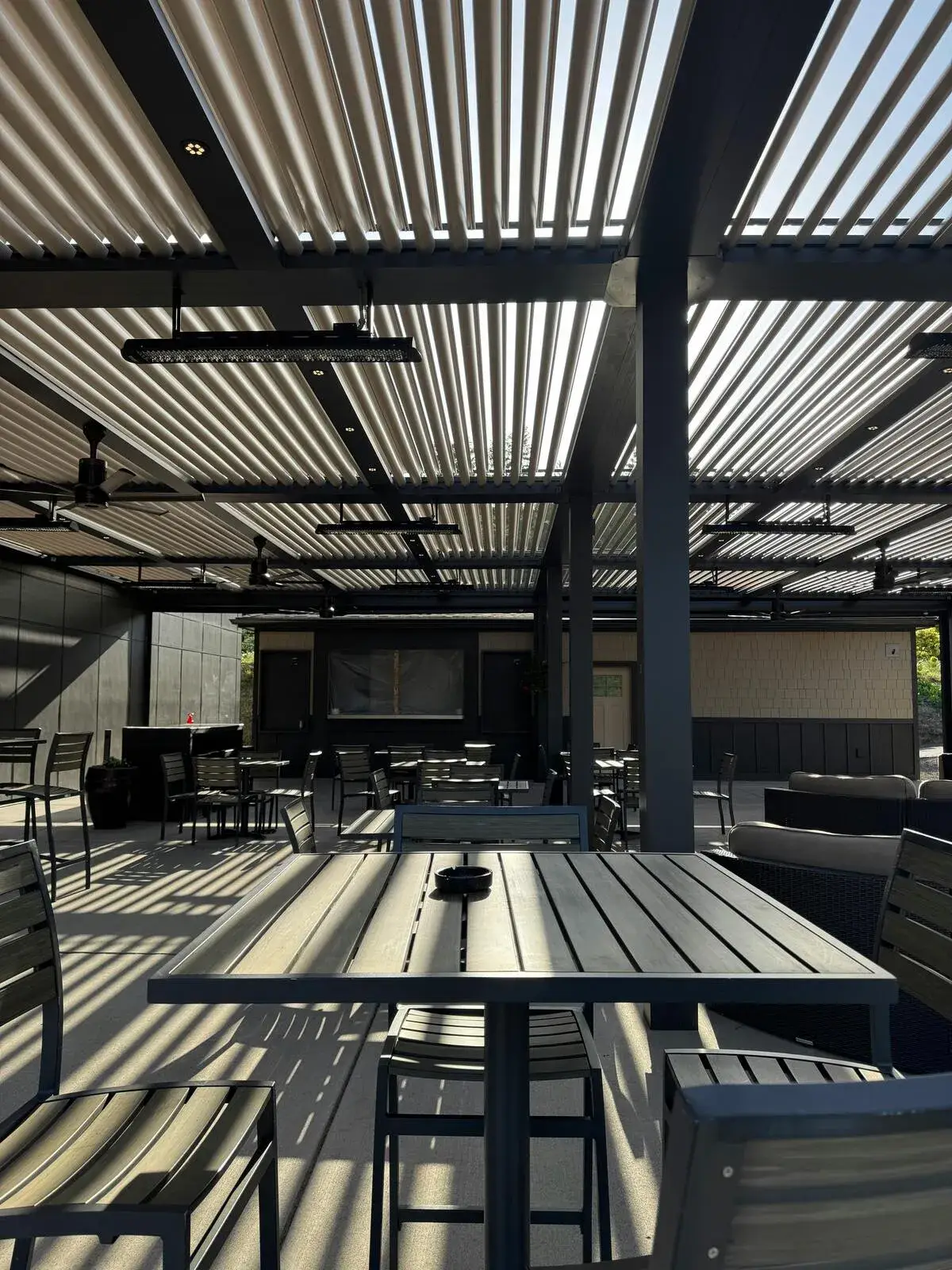 louvered opening roof